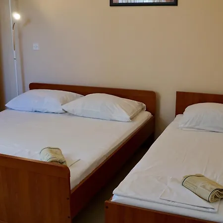 Apartment Niksa Kastelan *